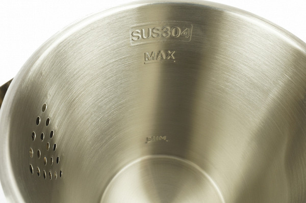 The minimum and maximum water level marks are stamped on the inner surface of the flask.