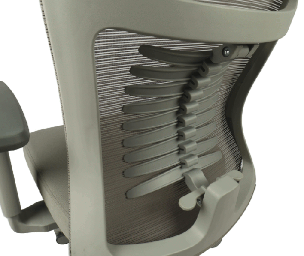 The fishbone lumbar support can be adjusted in four fixed positions: from almost straight to highly curved.