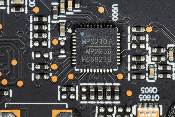 Another controller from the same manufacturer controls the power of the SoC (which is in demand in processors with chiplet architecture).