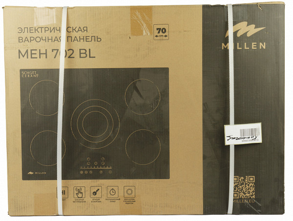 Inside the box, the hob is securely secured with a pair of foam inserts, and the front side is protected by a foam sheet. In addition to the panel itself, the package also contains mounting brackets and screws, a user manual, and a warranty card.