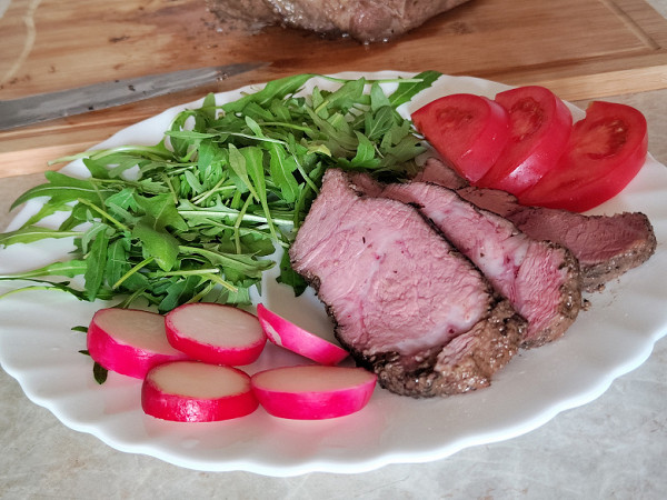 Yes, we are once again convinced that sous vide is indispensable when cooking tough meat.Result: excellent.