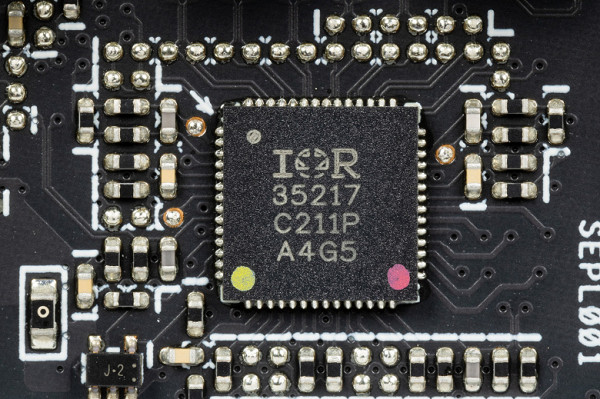 The power supply of the memory chips is controlled by the NCP81022 PWM controller (On Semiconductor).