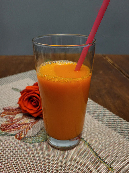 Result: 2 minutes 30 seconds, 300 ml of juice (without foam).