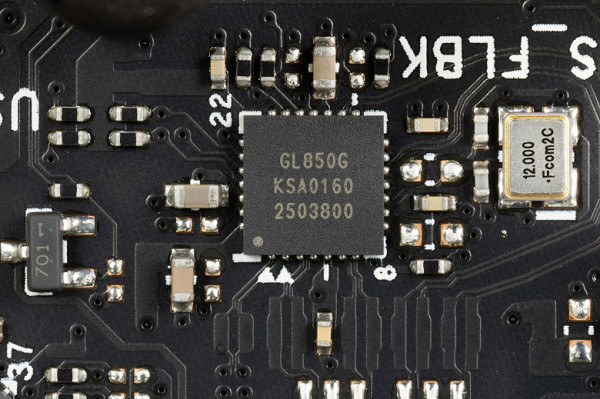 (the USB 2.0 line from B760 is used for it) and are presented on the rear panel by 4 Type-A ports (black); another 3 are implemented via B760 and are presented by two internal connectors on the motherboard: