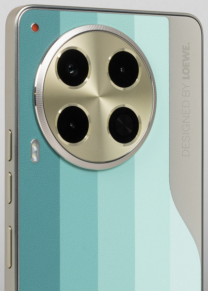 A single front camera lens is installed behind a round cutout in the screen matrix in the center of the top edge.