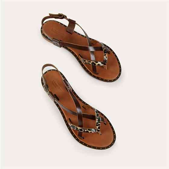 Leopard Pattern Detailed Leather Sandals 