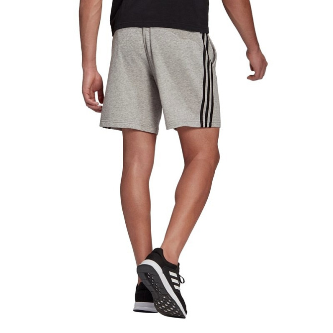 Adidas Sportswear Men's Essentials French Terry 3-Stripes Shorts Gazimağusa - изображение 2