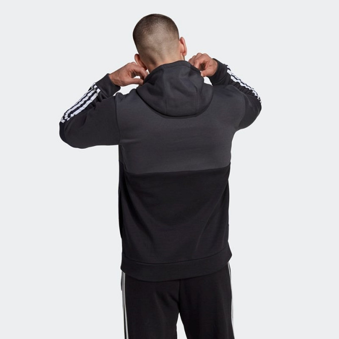 Adidas Sportswear Men's Essentials Colorblock Fleece Sweatshirt Gazimağusa - photo 2