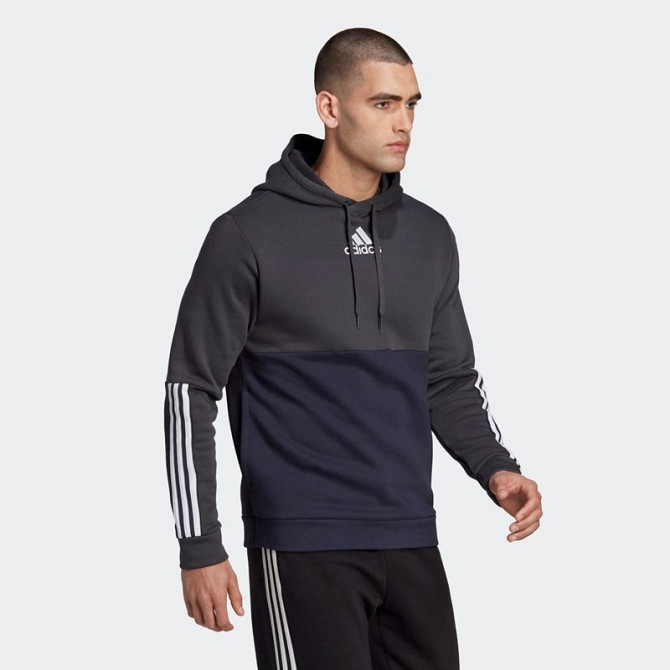 Adidas Sportswear Men's Essentials Colorblock Fleece Sweatshirt Gazimağusa - photo 3