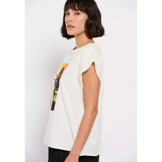 Women's T-shirt Printed Gazimağusa - изображение 3