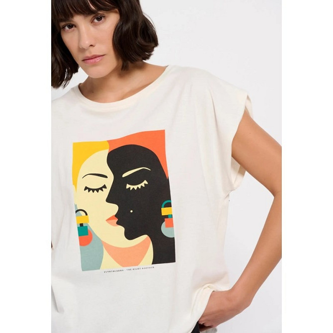 Women's T-shirt Printed Gazimağusa - изображение 4