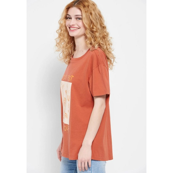 Women's T-shirt Gazimağusa - photo 3