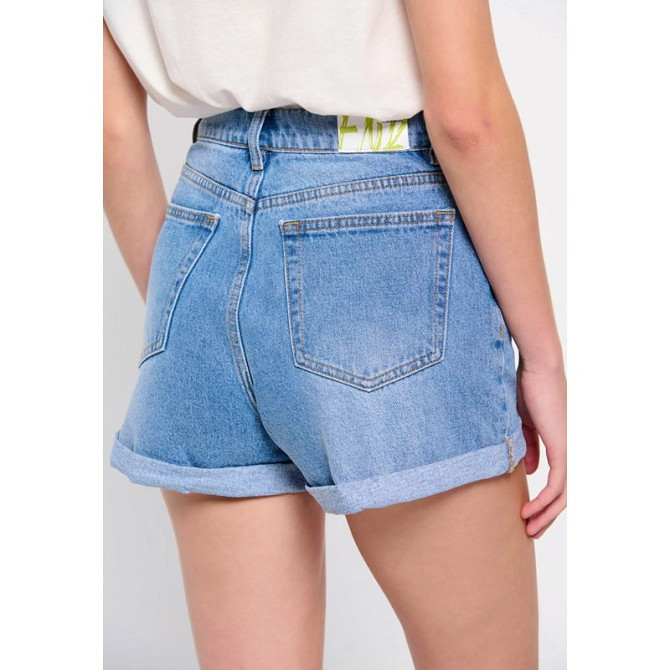 Women's Denim Shorts Gazimağusa - изображение 4