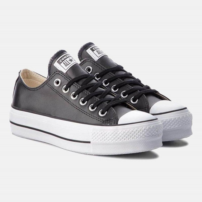 CONVERSE Women's Chuck Taylor All Star Leather Platform Sneakers Gazimağusa - изображение 1