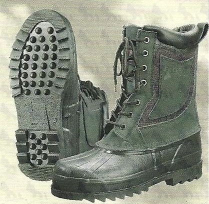 EIGER Cougar Boots  - photo 1