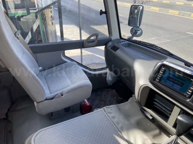 2013 MODEL AUTOMATIC MINIBUS & MIDIBUS TOYOTA Nicosia - photo 7