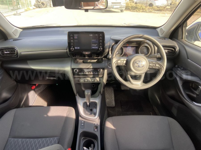 2021 MODEL AUTOMATIC TOYOTA YARIS CROSS Nicosia - photo 6