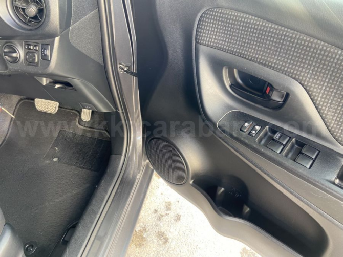 2019 MODEL AUTOMATIC TOYOTA VITZ Nicosia - photo 8