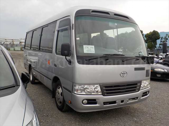 2013 MODEL FLAT MINIBUS & MIDIBUS TOYOTA Nicosia