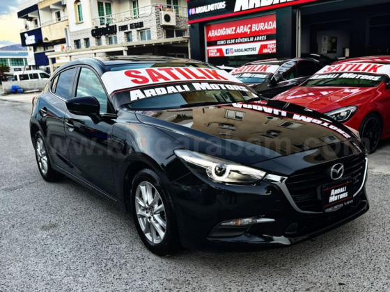 2017 MODEL AUTOMATIC MAZDA AXELA Nicosia