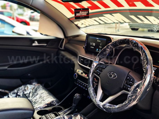 2020 MODEL AUTOMATIC HYUNDAI TUCSON Nicosia