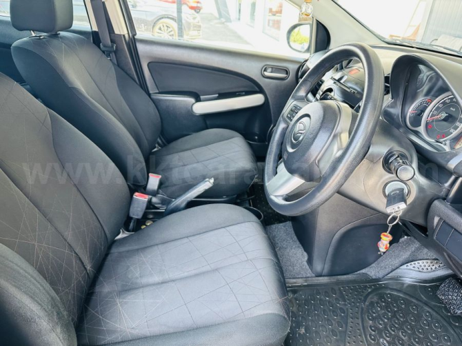 2014 MODEL AUTOMATIC MAZDA DEMIO Nicosia - photo 4