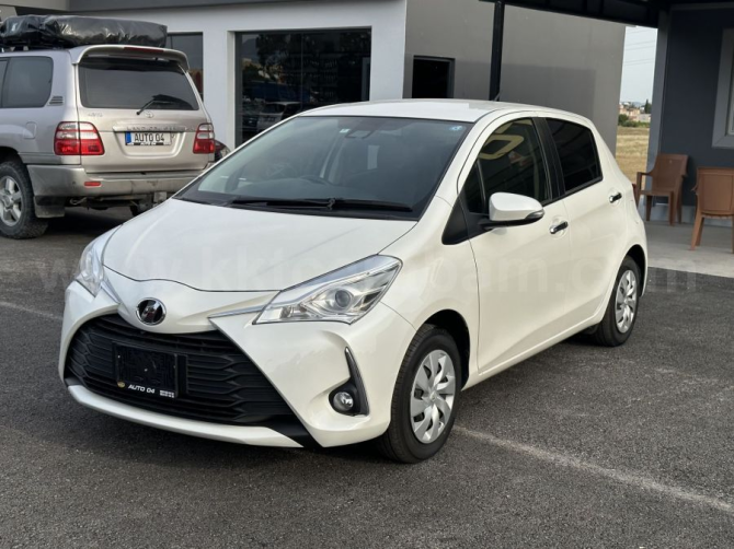 2019 MODEL AUTOMATIC TOYOTA VITZ Nicosia - photo 3