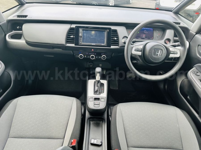 2021 MODEL AUTOMATIC HONDA FIT Nicosia - photo 5