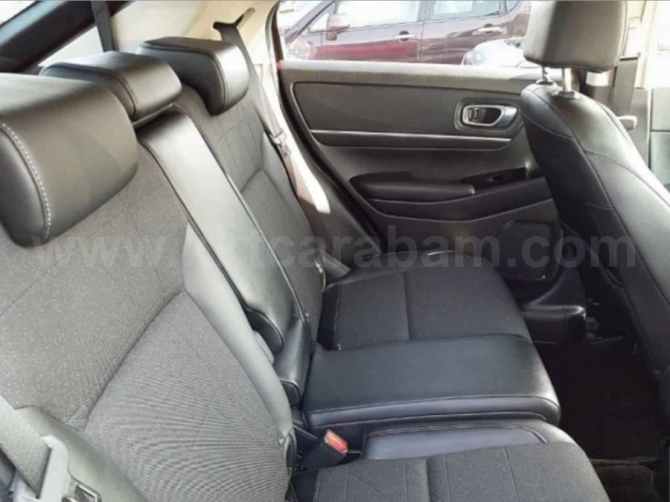 2021 MODEL AUTOMATIC HONDA VEZEL Nicosia - photo 8