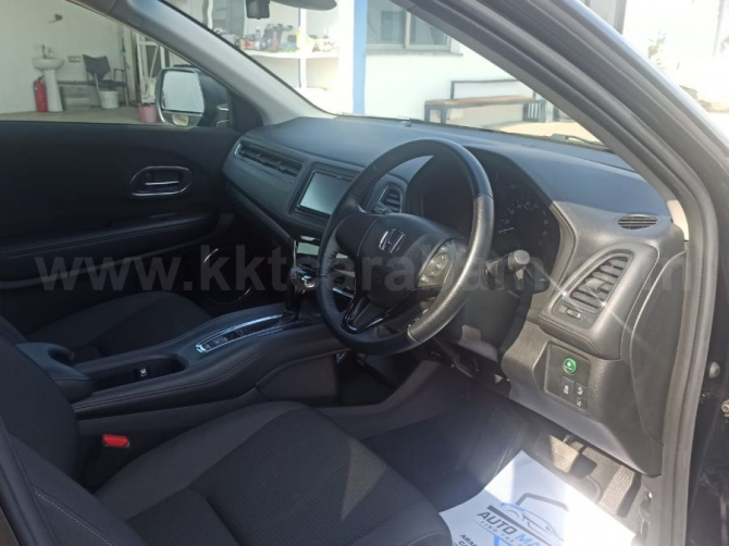 2019 MODEL AUTOMATIC HONDA VEZEL Nicosia - photo 4