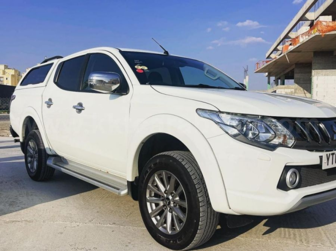 МОДЕЛЬ ПЛОСКИЙ MITSUBISHI L 200 2018 ГОДА Yeni İskele - изображение 1