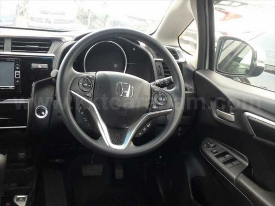 2019 MODEL AUTOMATIC HONDA FIT Nicosia