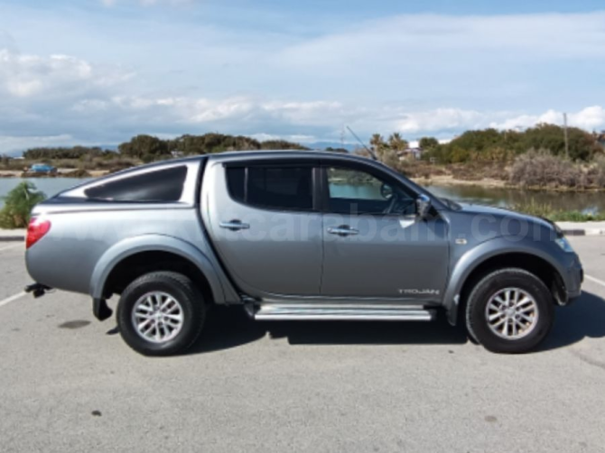 МОДЕЛЬ ПЛОСКИЙ MITSUBISHI L 200 2015 ГОДА Nicosia - изображение 2