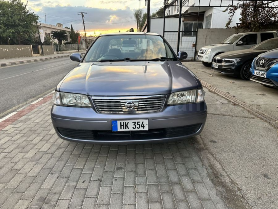 2002 MODEL AUTOMATIC NISSAN SUNNY Güzelyurt