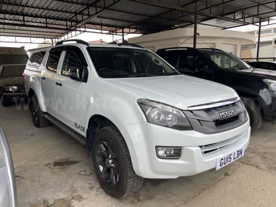 2015 MODEL AUTOMATIC ISUZU D-MAX Güzelyurt