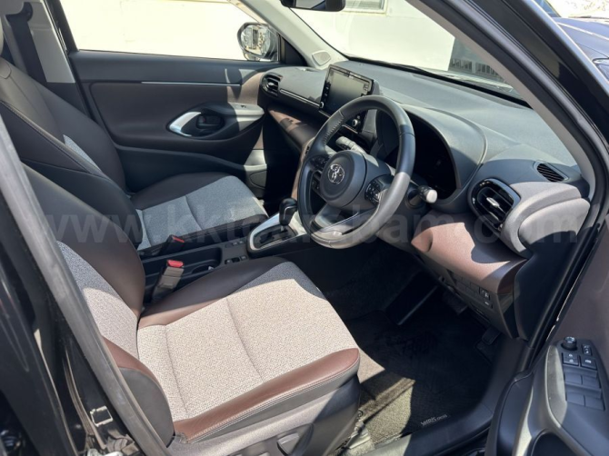 2021 MODEL AUTOMATIC TOYOTA YARIS CROSS Nicosia - photo 4