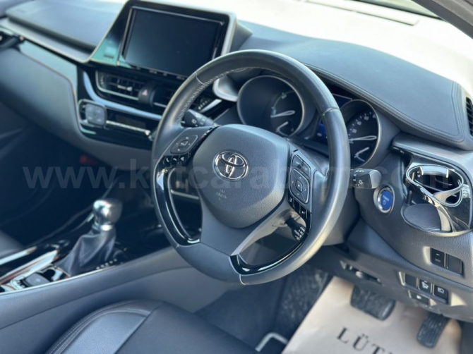 2020 MODEL AUTOMATIC TOYOTA C-HR Nicosia - photo 5