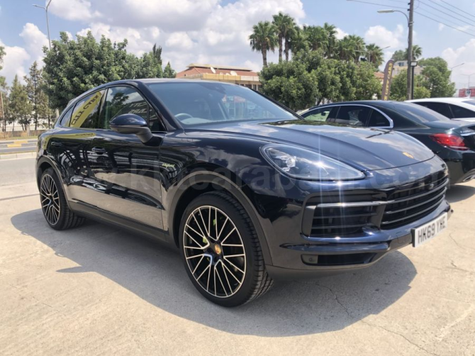 2020 MODEL AUTOMATIC PORSCHE CAYENNE COUPE Nicosia - photo 2