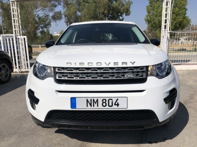 МОДЕЛЬ АВТОМАТИЧЕСКОГО LAND ROVER DISCOVERY SPORT 2016 ГОДА Nicosia - изображение 3