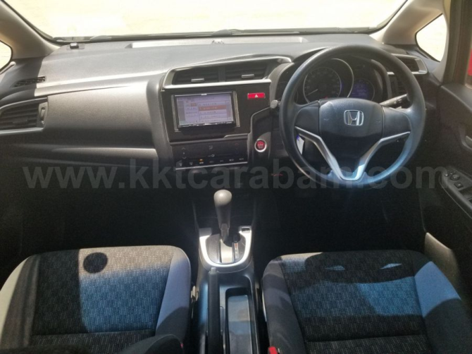 МОДЕЛЬ 2015 ГОДА АВТОМАТИЧЕСКАЯ HONDA FIT Nicosia - изображение 5