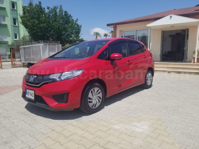 МОДЕЛЬ 2015 ГОДА АВТОМАТИЧЕСКАЯ HONDA FIT Nicosia - изображение 2