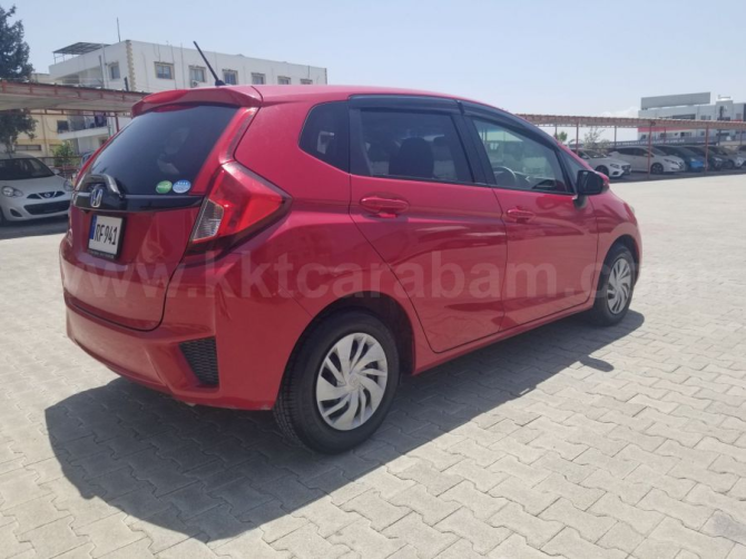 МОДЕЛЬ 2015 ГОДА АВТОМАТИЧЕСКАЯ HONDA FIT Nicosia - изображение 4