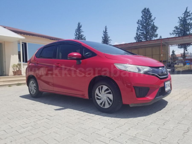 МОДЕЛЬ 2015 ГОДА АВТОМАТИЧЕСКАЯ HONDA FIT Nicosia - изображение 1