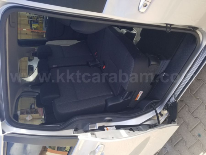 2019 MODEL AUTOMATIC TOYOTA SIENTA Nicosia - photo 7