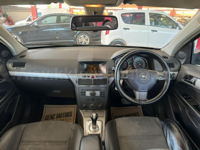 2007 MODEL AUTOMATIC OPEL ASTRA Nicosia - photo 3