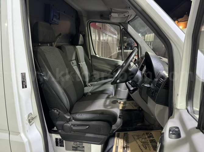 2011 MODEL FLAT MERCEDES - BENZ SPRINTER PANEL VAN Nicosia - photo 4