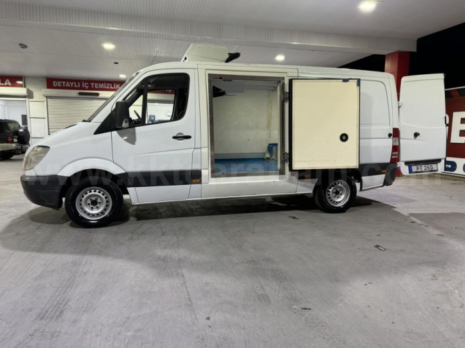 2011 MODEL FLAT MERCEDES - BENZ SPRINTER PANEL VAN Nicosia - photo 7