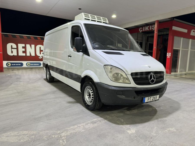 МОДЕЛЬ 2011 ГОДА MERCEDES-BENZ SPRINTER ПАНЕЛЬ ФУРГОН Nicosia - изображение 1