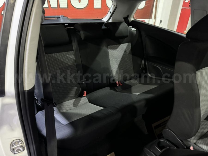 2013 MODEL FLAT VOLKSWAGEN POLO Nicosia - photo 4