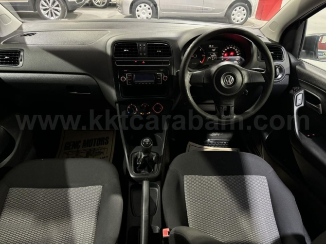 2013 MODEL FLAT VOLKSWAGEN POLO Nicosia - photo 5